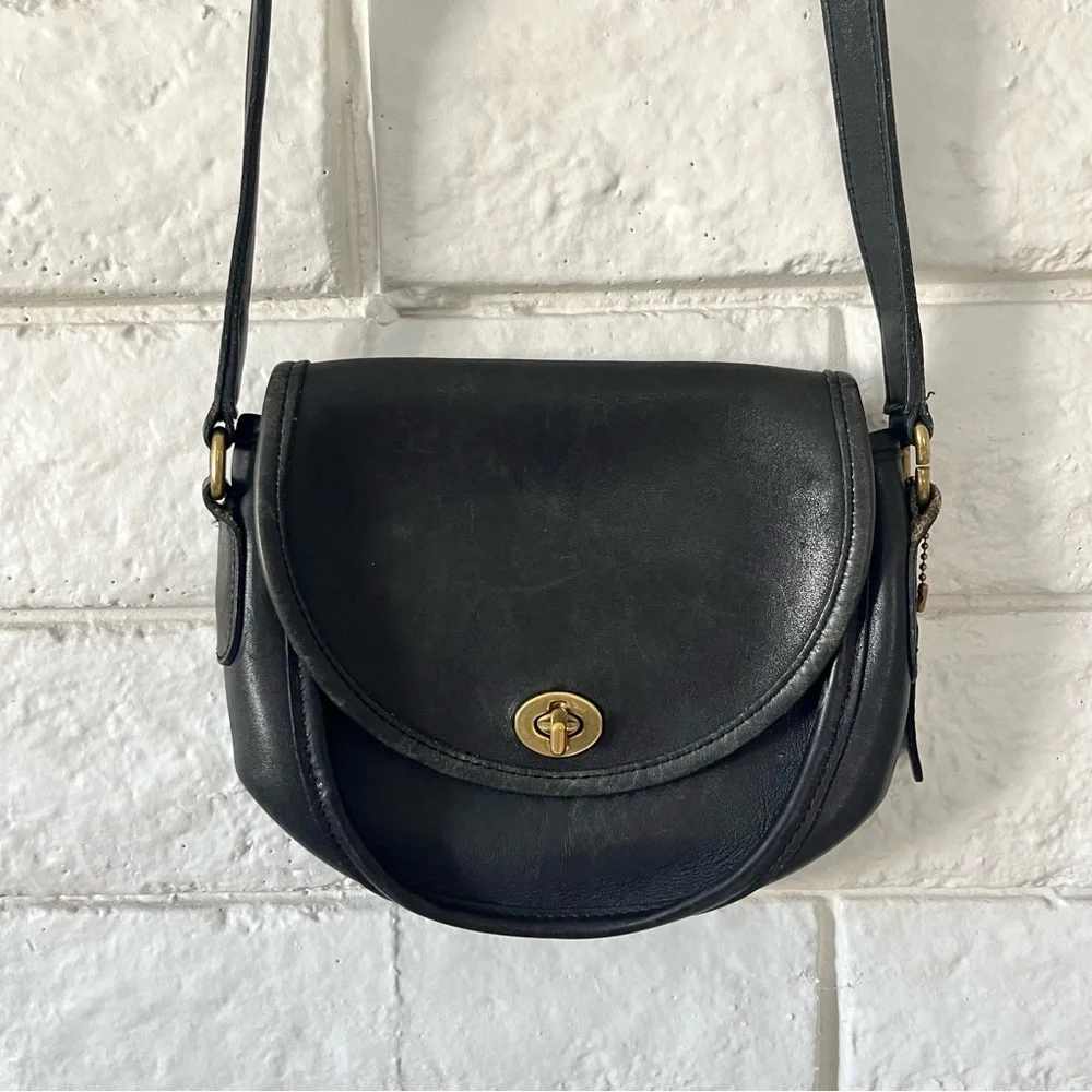 Vintage Coach Watson Bag Style 9981 USA Made Black Leather Crossbody